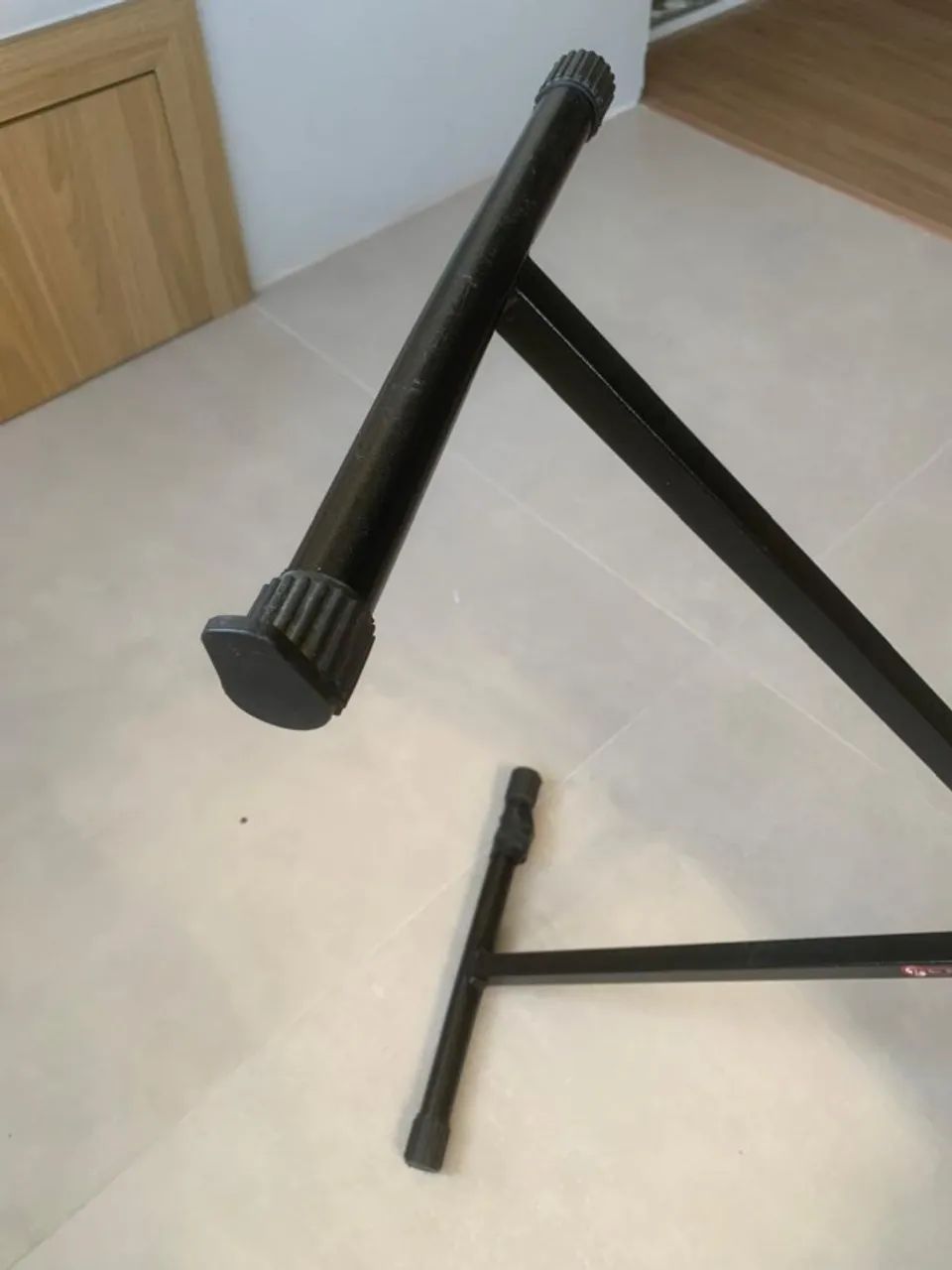 Pedestal para teclado - Foto 2
