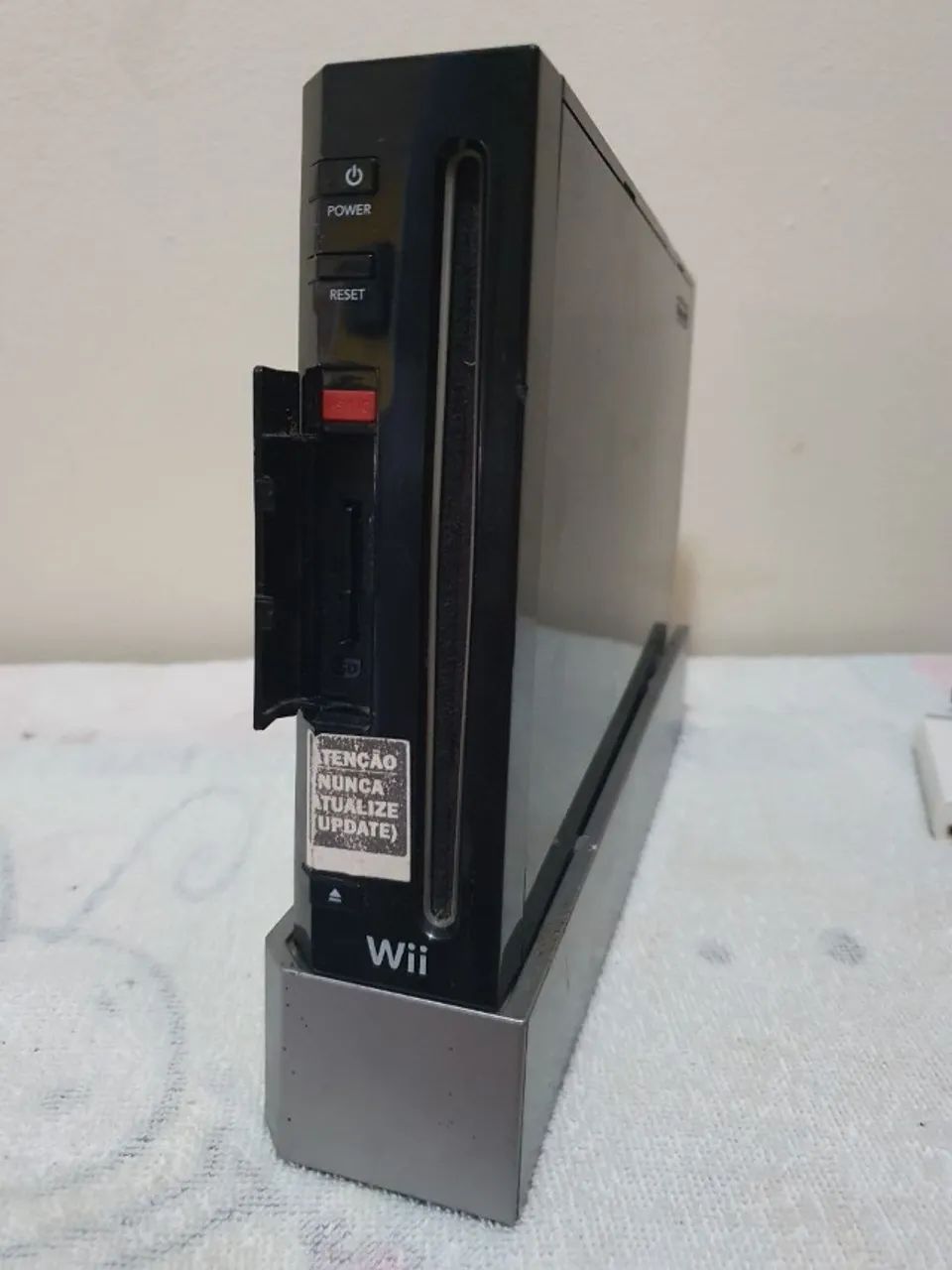 Console Nintendo Wii Black Piano completo com todos os acessórios