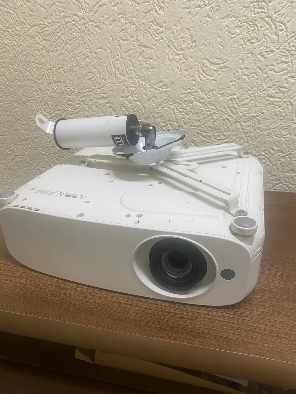 Projetor Panasonic 5000 Lúmens - Foto 3