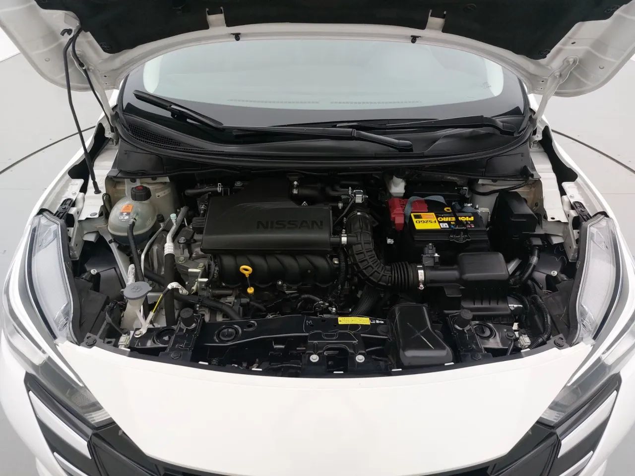 Nissan Versa Advance 1.6 16V Flex Aut., foto 10 de 18