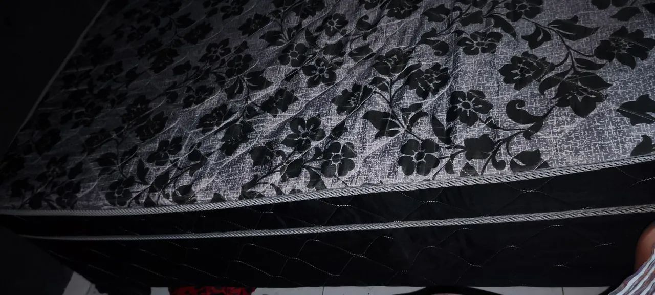 Vendo Cama solteirão  - Foto 4