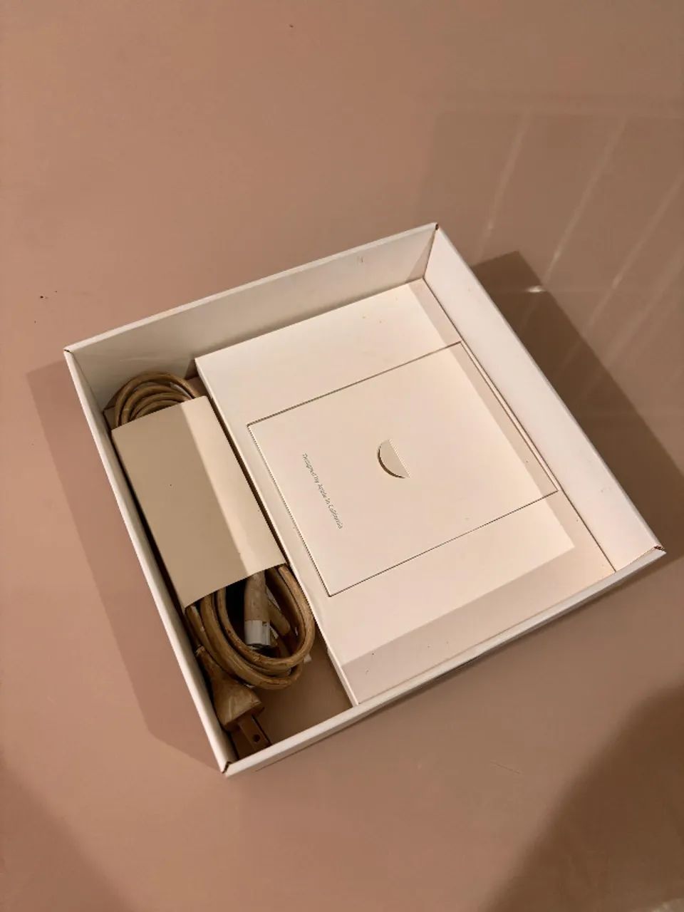 Mac mini 2014 - 4GB RAM - Completo com caixa e cabo original - Foto 4