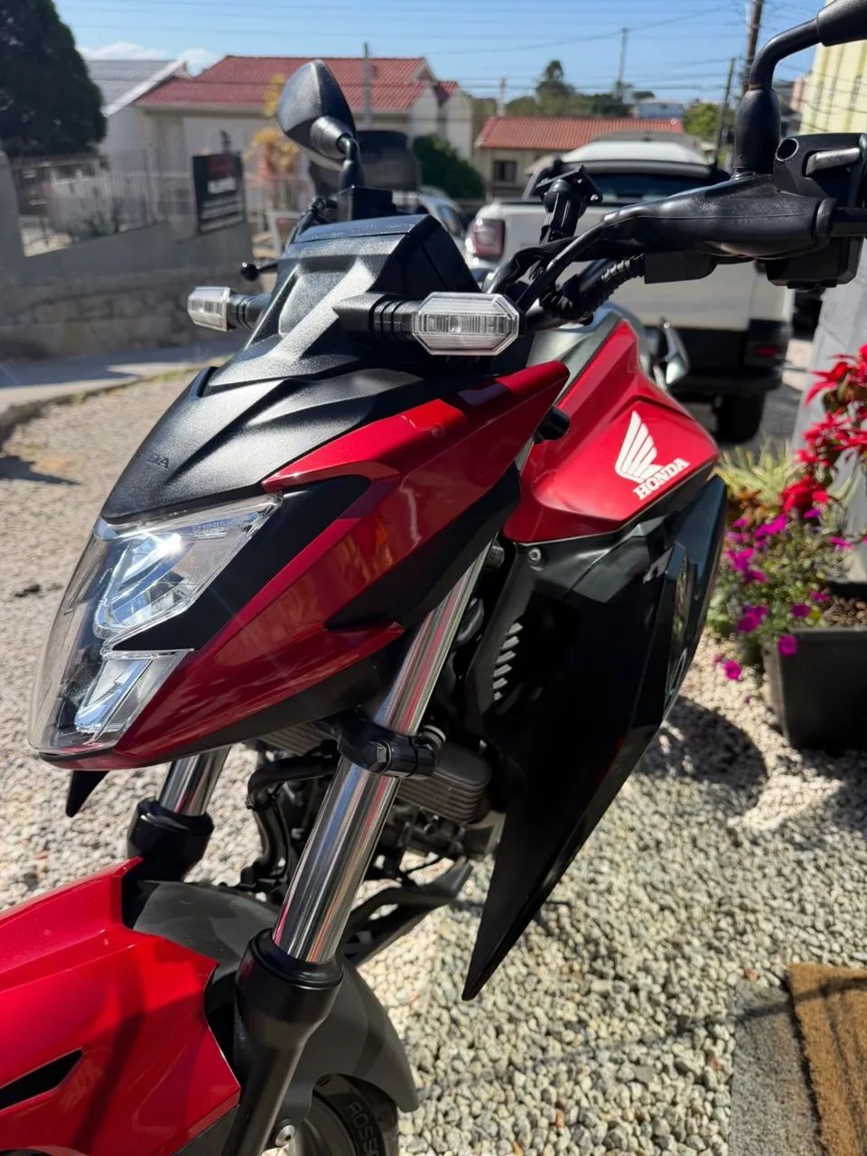 CB 300F Twister  - Foto 5