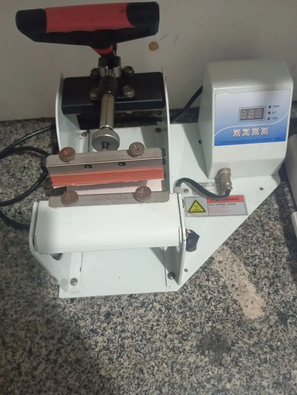 Prensa de canecas 2 uma nova e uma usada  - Foto 4