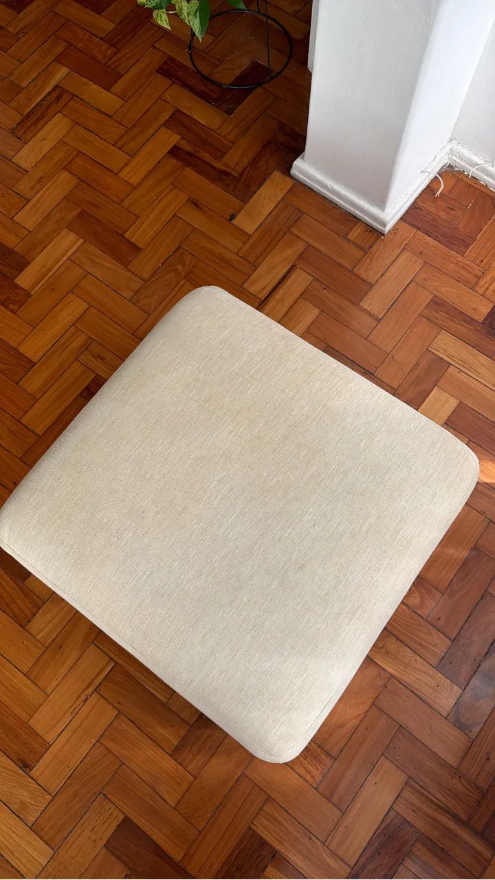 Puff Estofado em Fibra Natural - Excelente Estado - Foto 3