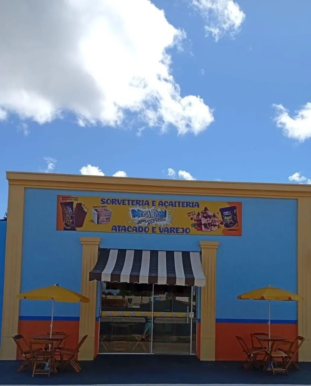 Sorveteria a venda!