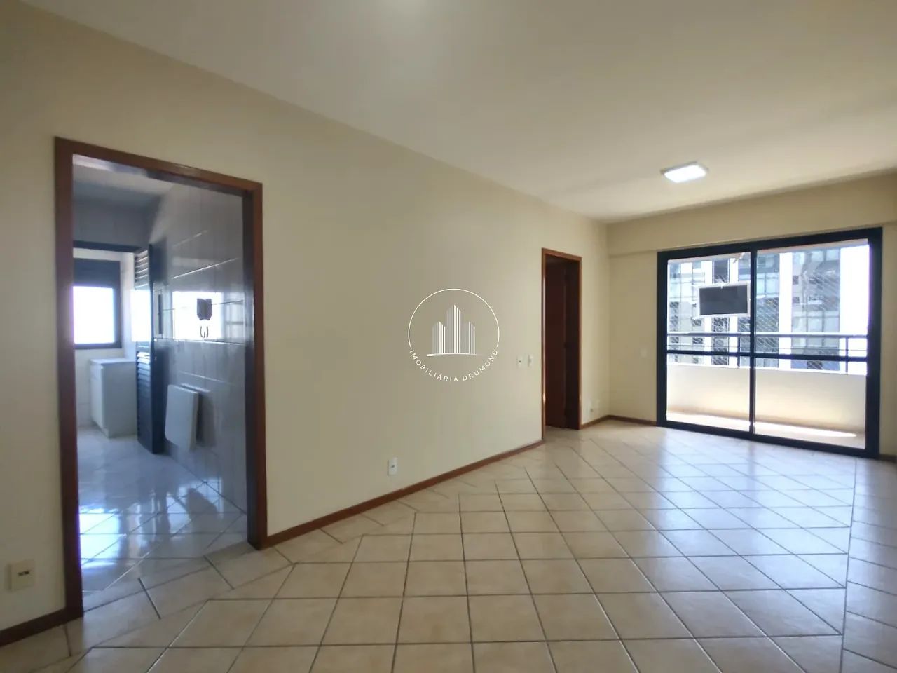 Apartamento 2 Quartos com 1 Suíte - Centro - EST - Foto 2