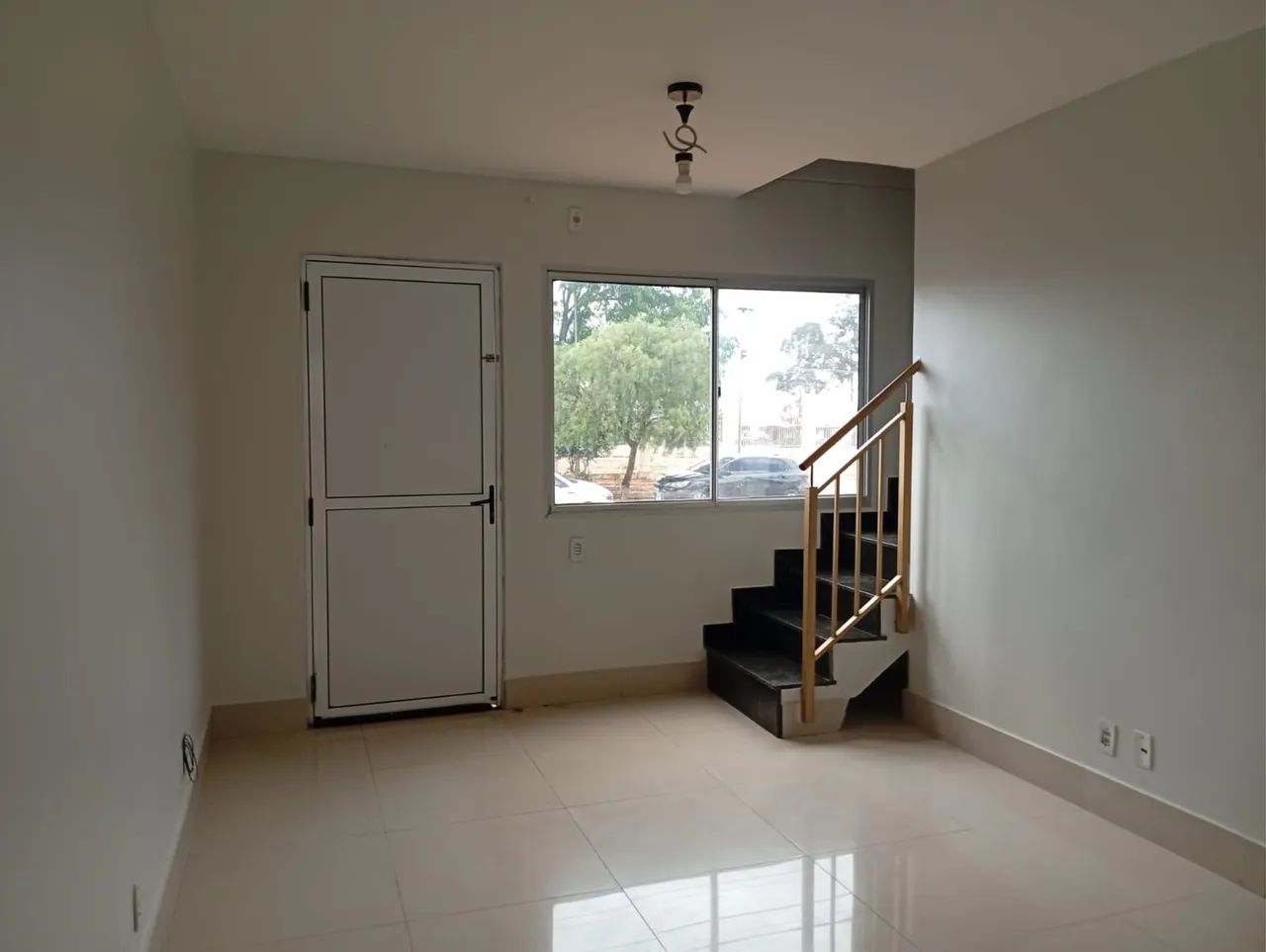 Alugo casa no jardim botânico  - Foto 3