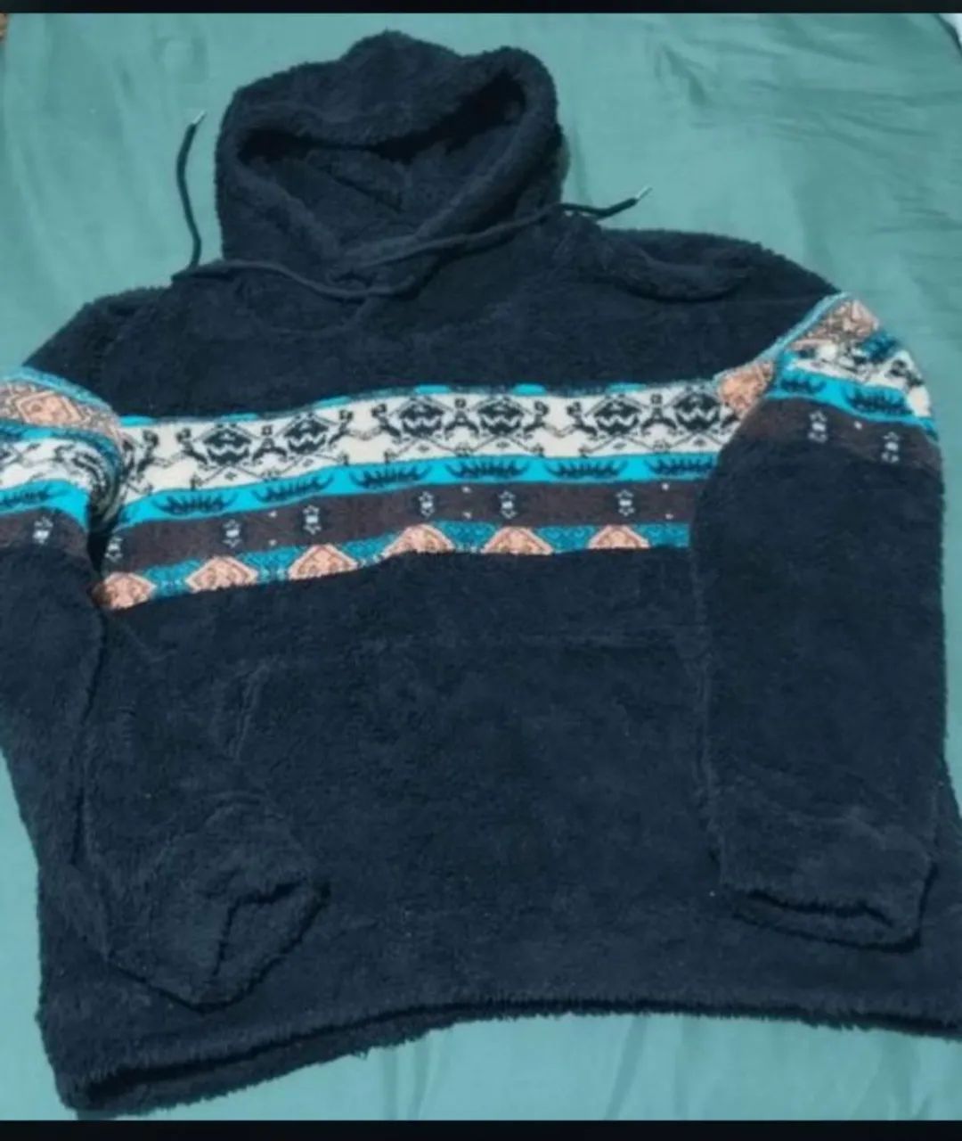 Blusa estilo carneirinho 