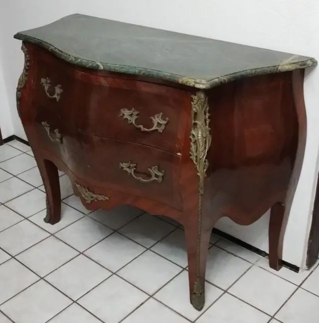 Comoda Bombê 2 gavetas tampo mármore verde  