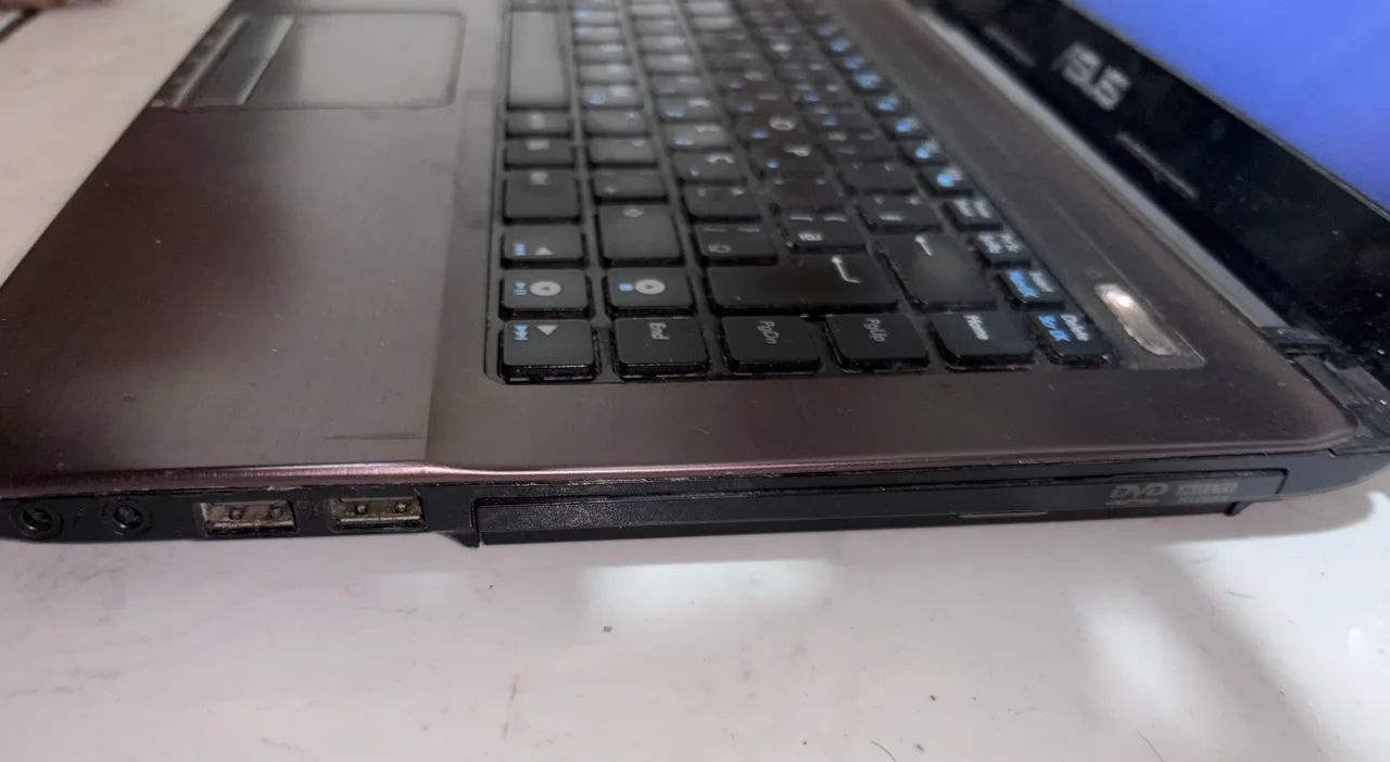 Notebook ASUS K43E - Foto 3