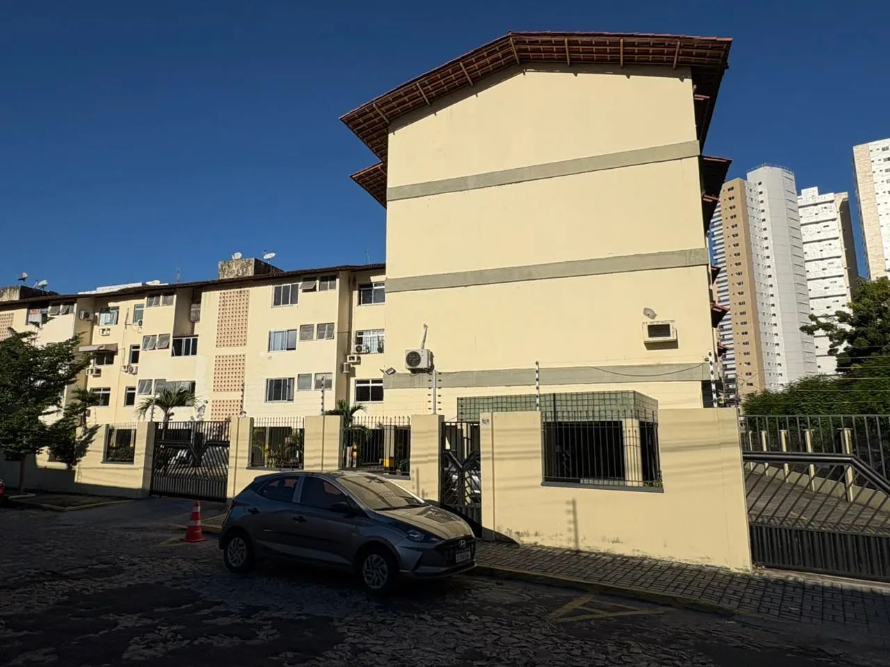 APARTAMENTO para alugar na cidade de FORTALEZA-CE - Foto 2