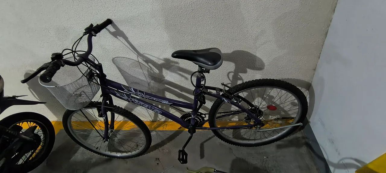 Bicicleta Fischer lilás  - Foto 3