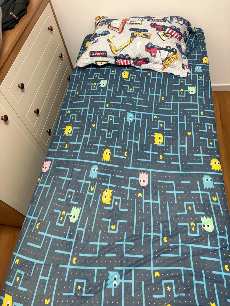 Cama box base+colchao