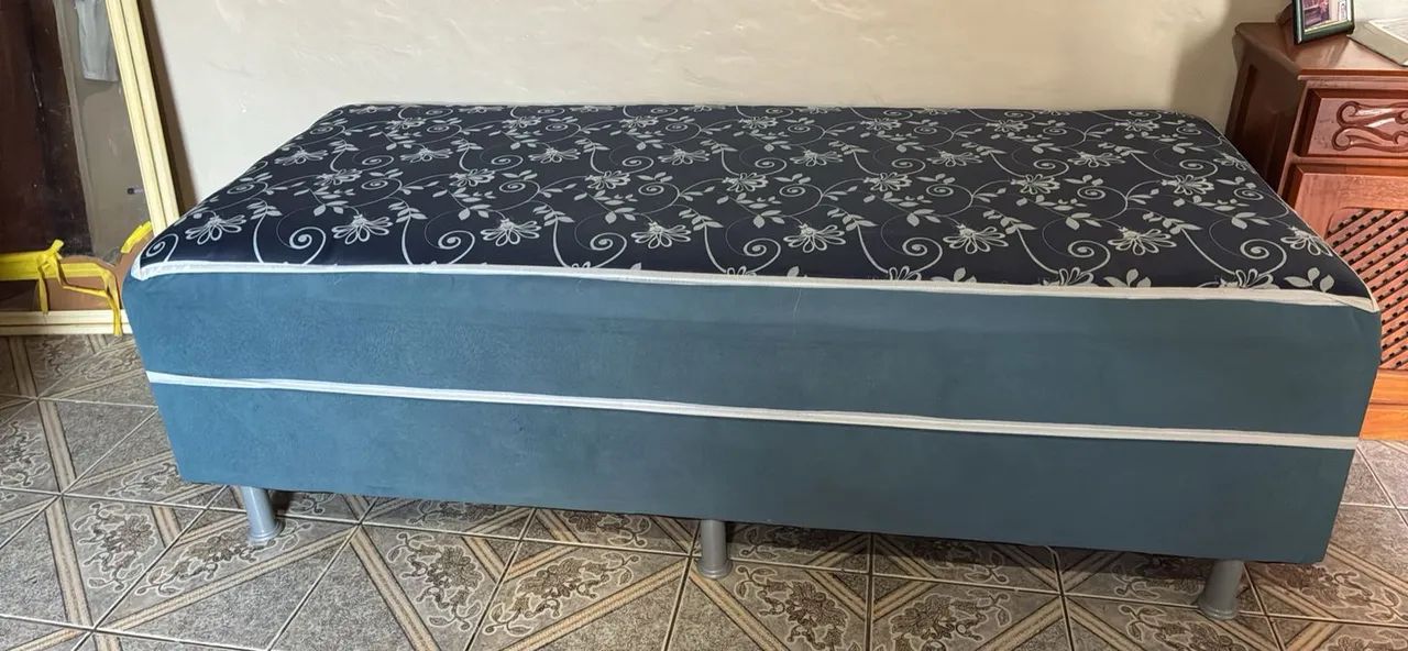 vende-se cama de solteiro  - Foto 2