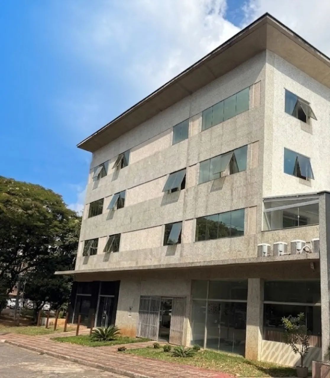EDIFICIO  2000m2 B. Santa Lúcia - Foto 2