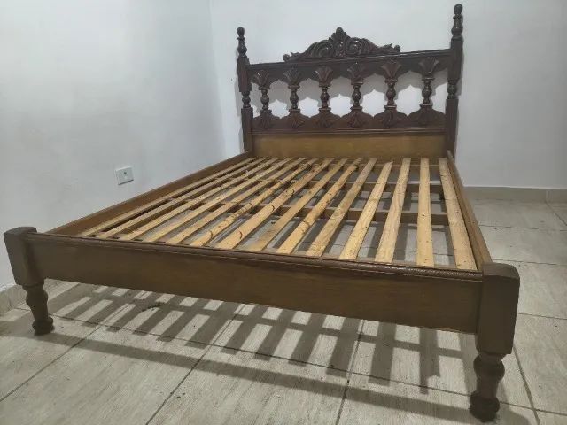 Cama de casal provençal