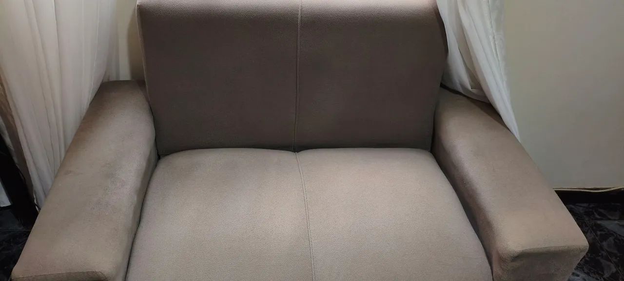 Vendo Sofá de 2 Lugares em Suede Conservadíssimo. - Foto 5