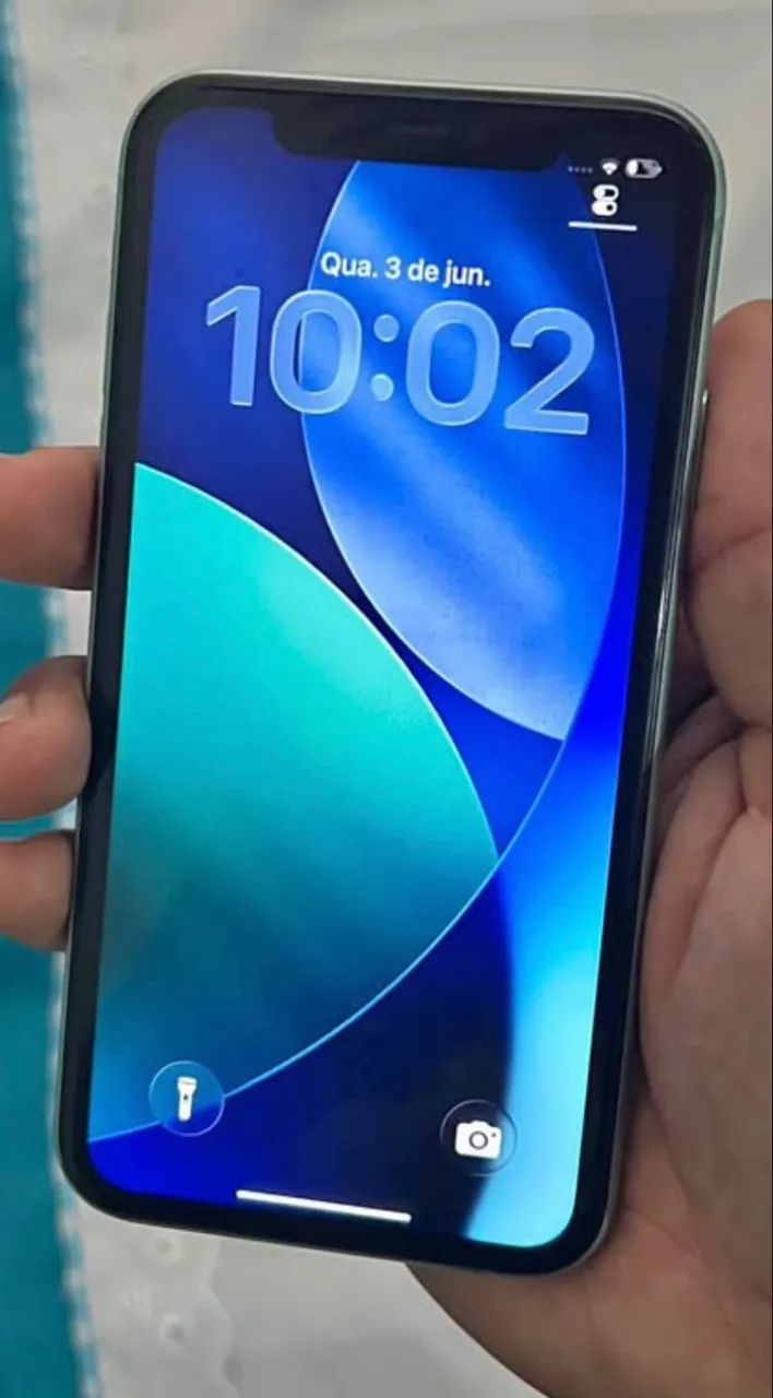 iPhone 11 // 64 gb - Foto 2