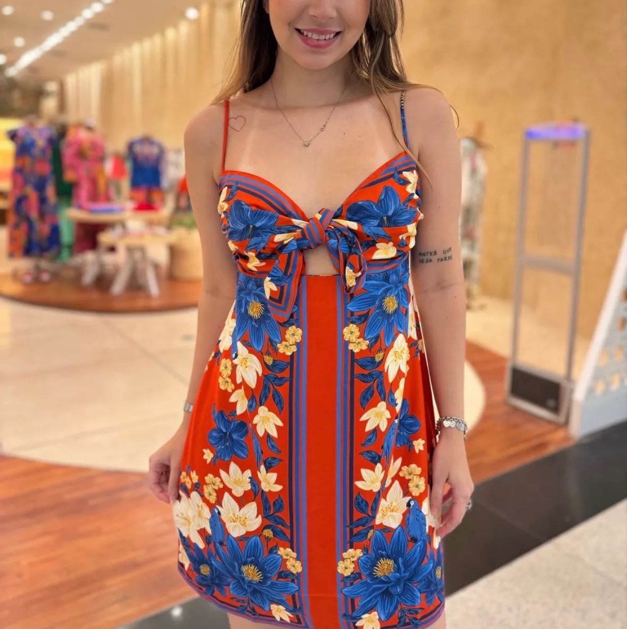 Vestido Farm Ararajuba - Foto 4