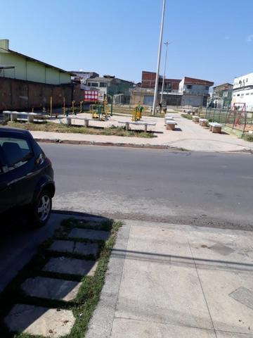 Ótimo sobrado com 2 qts,+lote na frente para loja,escriturado,bem localizado,QS 11 Areal - Foto 15