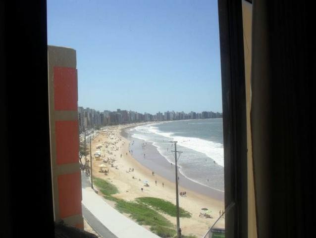 Apto de luxo de frente a praia com 3 suítes, 1 com ar e 2 vagas de garagem - Foto 4