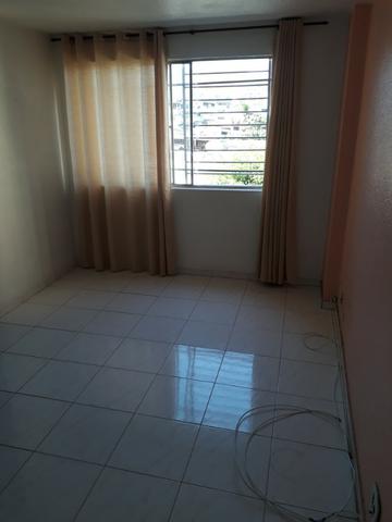 Madureira, rua Ibia apto salão 02 quartos elevador e garagem