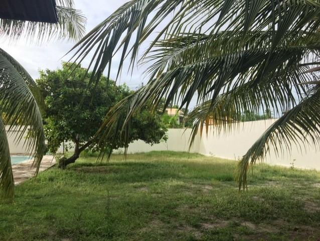 Casa a 500 metros do mar, excelente localização, com 1080 m² de terreno - Foto 5