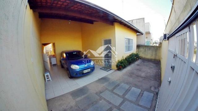 GM - Bela Casa Linear em Colinas de Laranjeiras, Terreno de 200m²