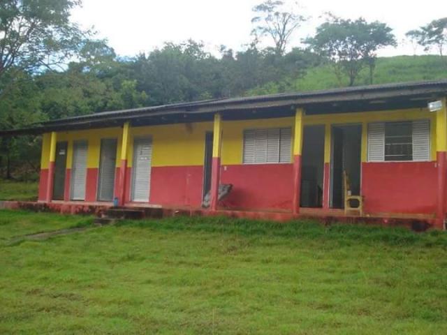 Sitio22ha com laticínio
