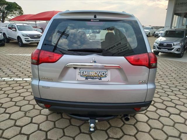 MITSUBISHI PAJERO 3.2 HPE 4X4 7 LUGARES 16V TURBO INTERCOOLER DIESEL 4P AUTOMÁTICO - Foto 4