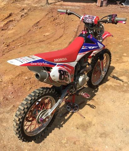 Vendo ou troco honda Crf 230cc - Foto 4
