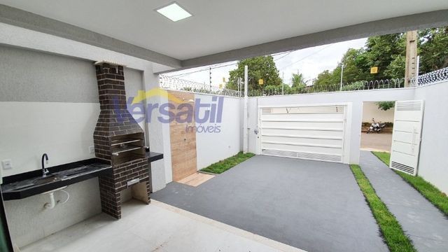 Belíssima casa nova com 3 quartos, confira!!!