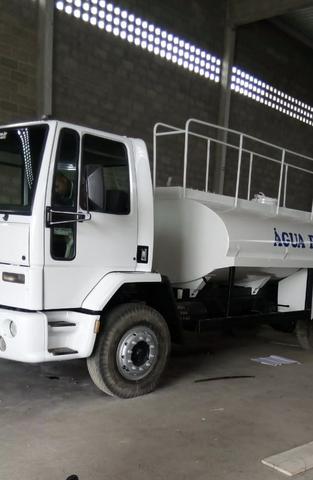 Caminhão Pipa Ford Cargo