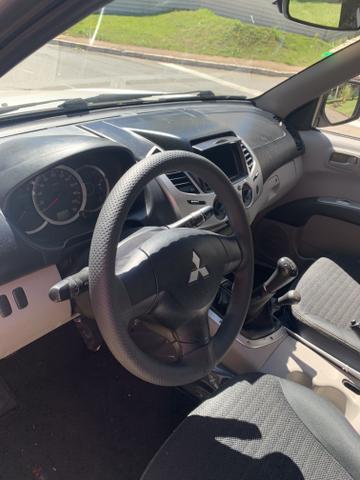 L200 Triton diesel 13.13 GLS, manual - Foto 10
