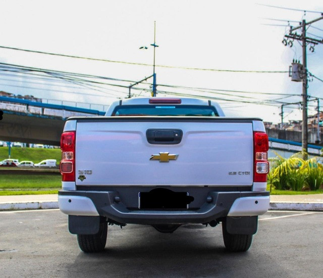 Vendo S 10 - 2018, Diseal, 4x4 Manual - Foto 5
