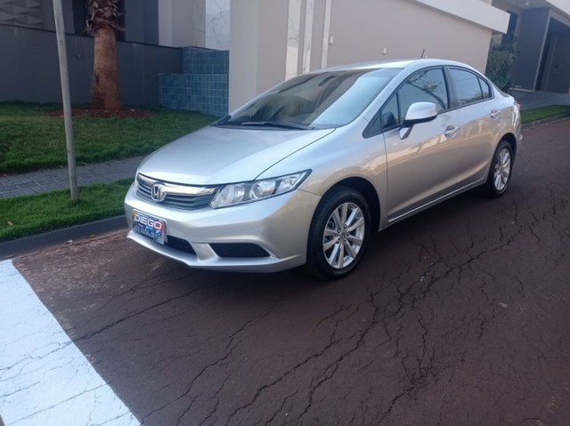 HONDA CIVIC LXS 1.8 2014