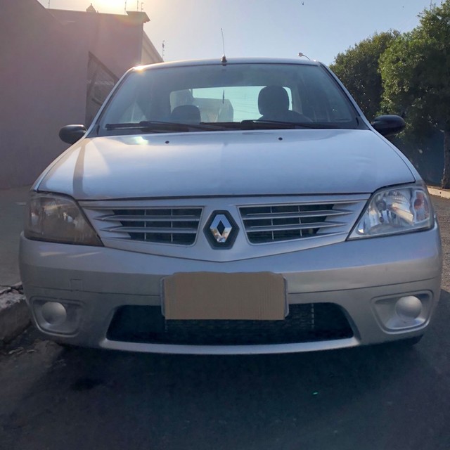 RENAUT LOGAN 2008