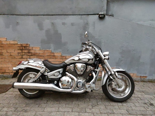 HONDA VTX 1800C