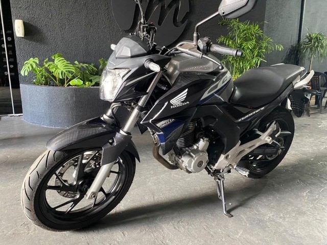 HONDA CB 250F TWISTER