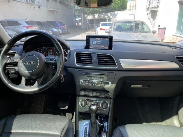 Audi Q3 2.0 Ambiente 2016 - Foto 10
