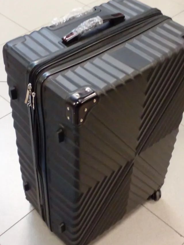 MALA 32KG PARA VIAGENS NACIONAIS E INTERNACIONAIS