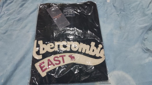 Camisa G Abercrombie preta peruana - Foto 2