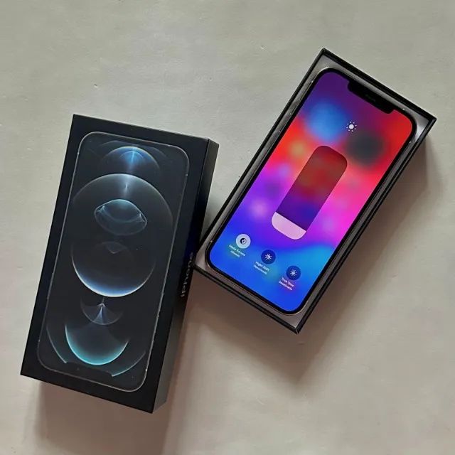 iPhone 12 Pro Max 128GB (Prata) - Celulares e Smartphones