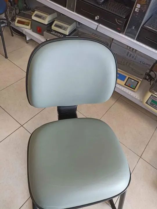 Cadeira para Espera Fixa Verde Claro por apenas 199,00 Peça Única  - Foto 3