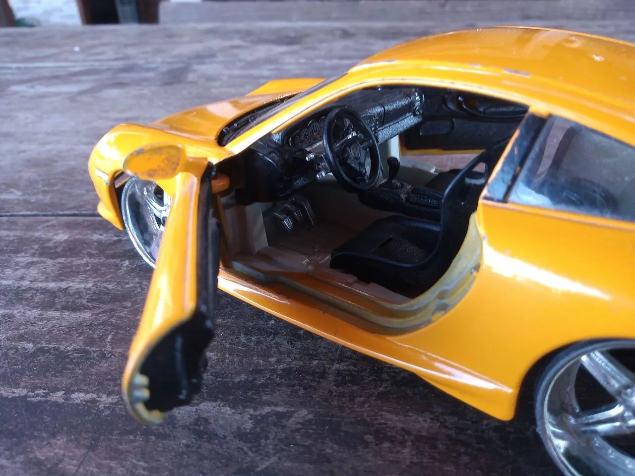 Miniatura Porsche Carrera 1/18  - Foto 2