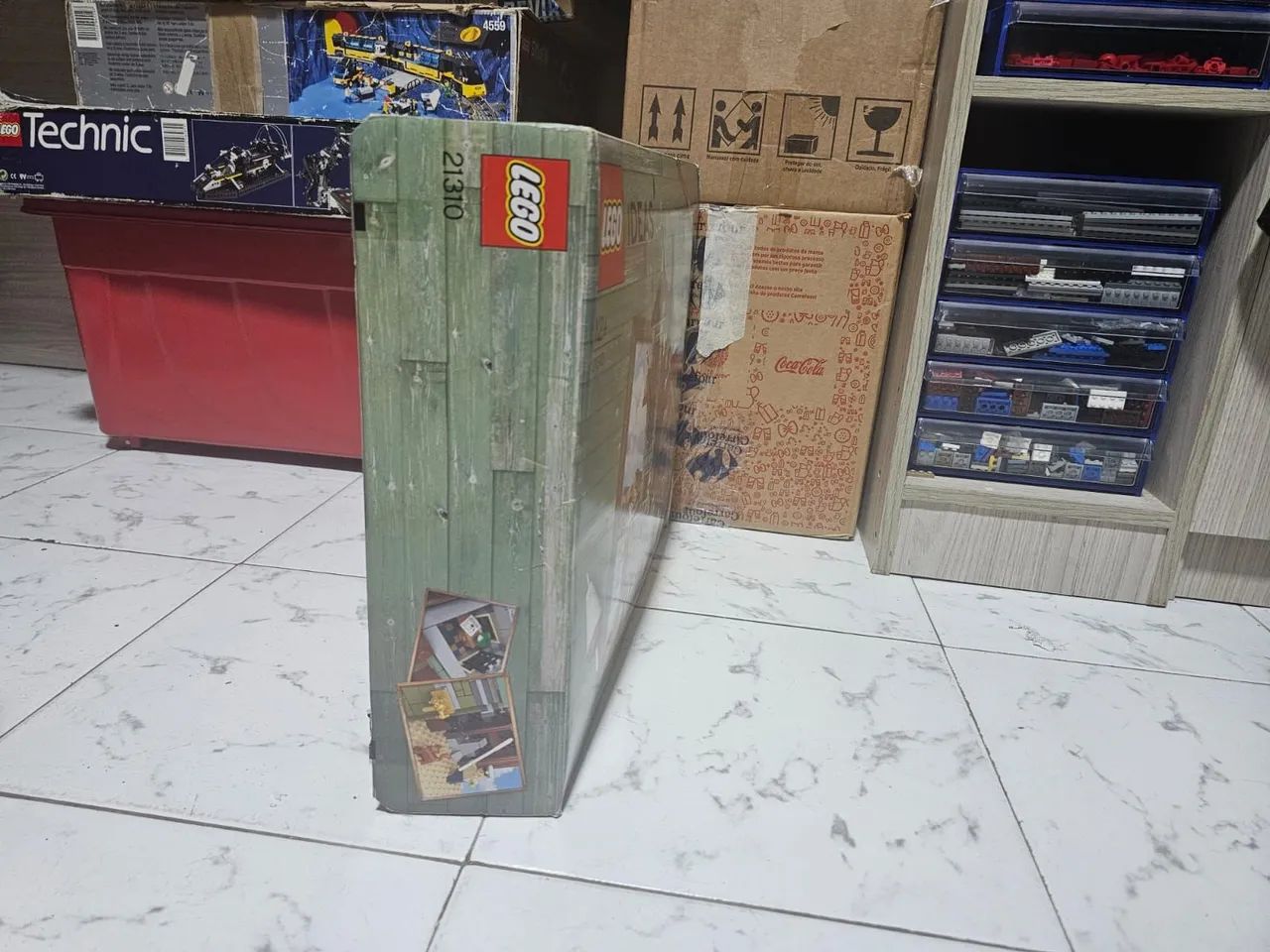 LEGO Ideas - 21310, Loja de Pesca Antiga Old Fishing Store<br>RARO - Foto 4