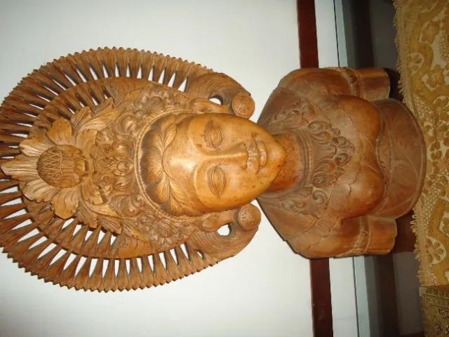 Estatua oriental
