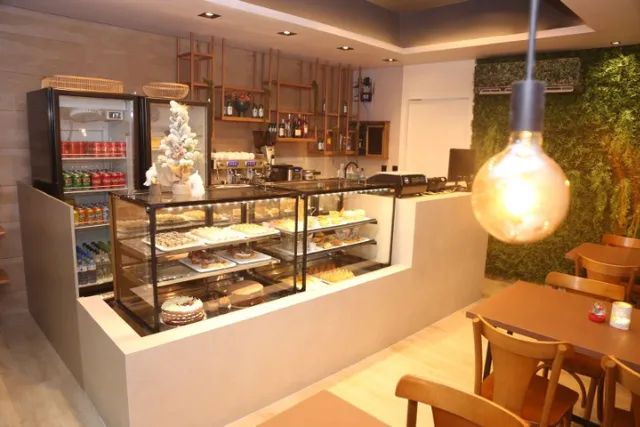 Balcão refrigerado para tortas e sobremesas linha luxo ar forçado tamanho 0,70 marca iglu  - Foto 5