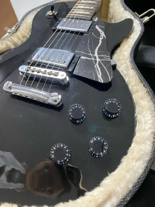 Gibson Studio 2011 - Foto 4